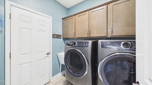 294 Village Bend Drive, Fuquay Varina, NC 27526