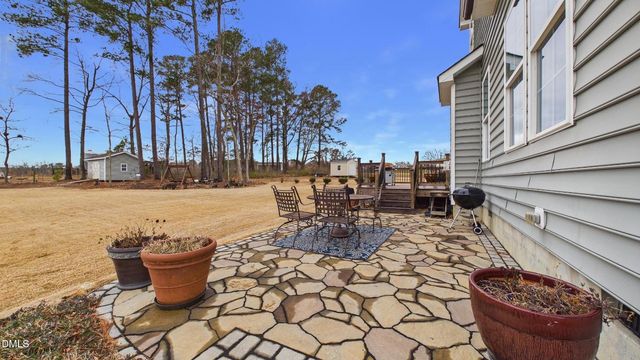 294 Village Bend Drive, Fuquay Varina, NC 27526