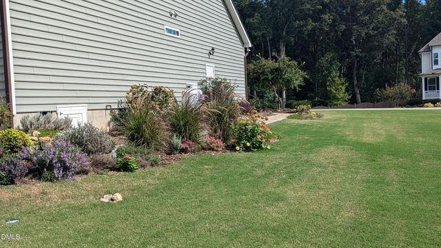 294 Village Bend Drive, Fuquay Varina, NC 27526