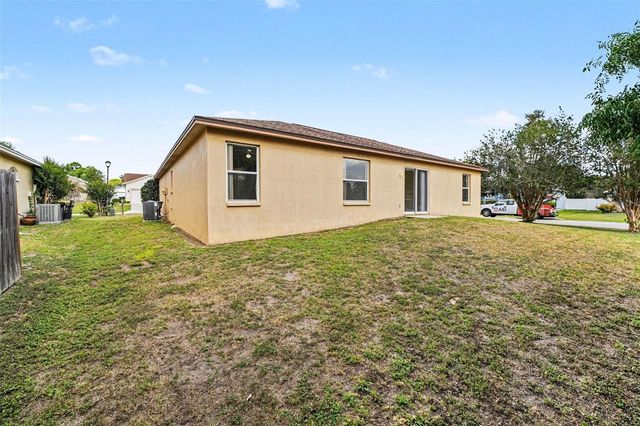 3579 MANOR LOOP, Lakeland, FL 33810