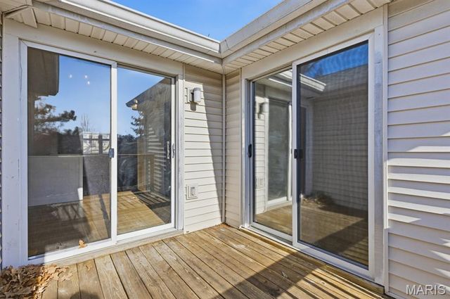 1624 E Swan Circle, Brentwood, MO 63144