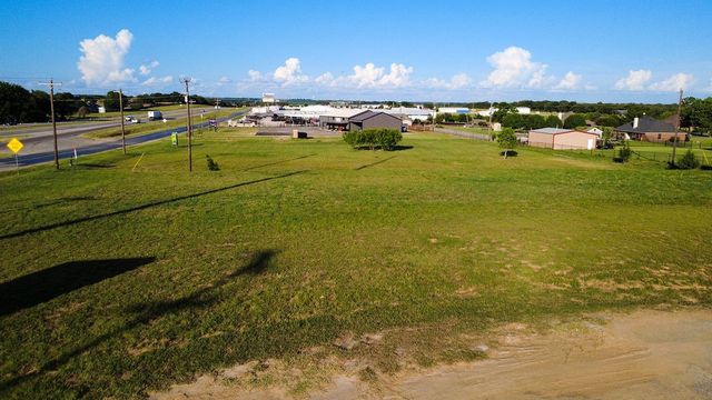 3111 W Interstate 20, Weatherford, TX 76087