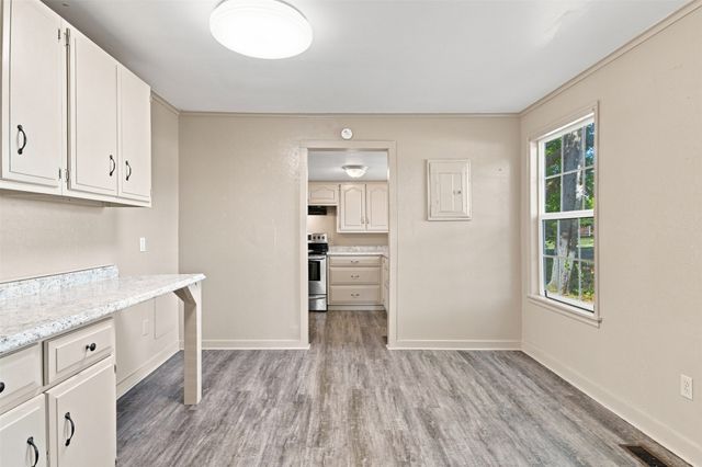 214 W 7th Street, Claremore, OK 74017