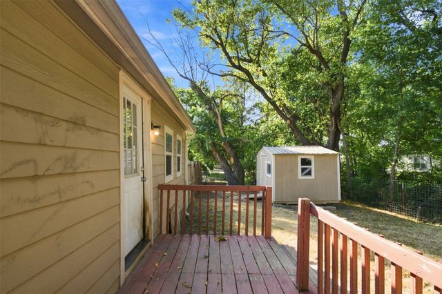 214 W 7th Street, Claremore, OK 74017