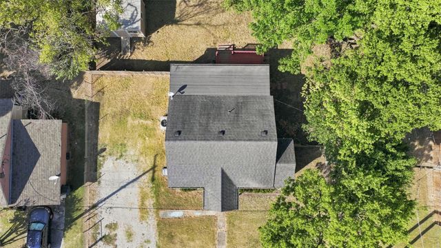 214 W 7th Street, Claremore, OK 74017