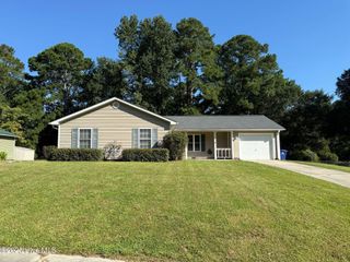 415 Mark Lane, Jacksonville, NC 28546