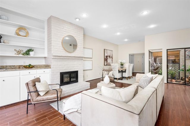 6728 Buffalo Speedway, West University Place, TX 77005