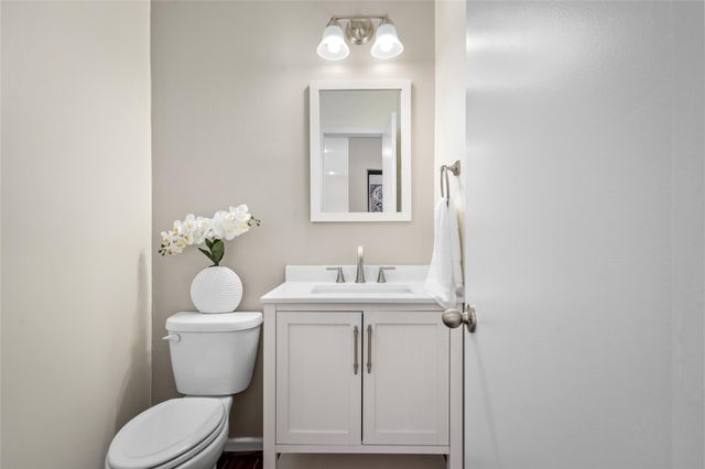 6728 Buffalo Speedway, West University Place, TX 77005