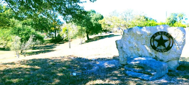 109 Manuel Herrera, Blanco, TX 78606