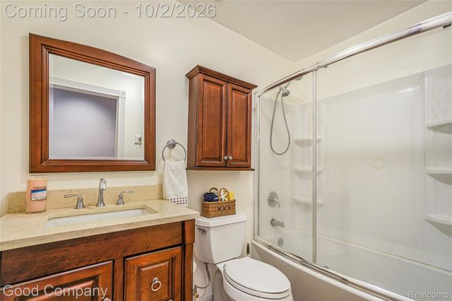 4620 Woodhull Drive, Independence Charter Township, MI 48346