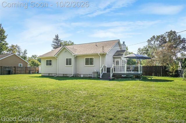 4620 Woodhull Drive, Independence Charter Township, MI 48346