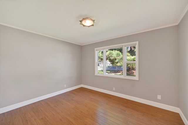 6730 Lakeview Dr, Carmichael, CA 95608