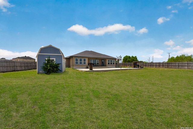 726 Abbott Cv, St Hedwig, TX 78152