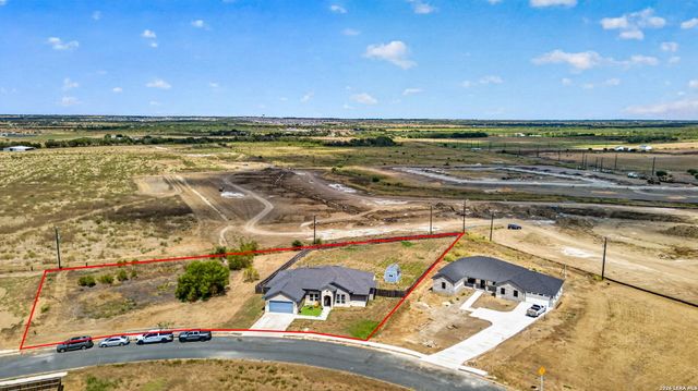 726 Abbott Cv, St Hedwig, TX 78152