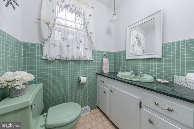 271 BEACON AVE, Vineland, NJ 08360