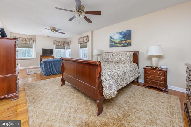 271 BEACON AVE, Vineland, NJ 08360