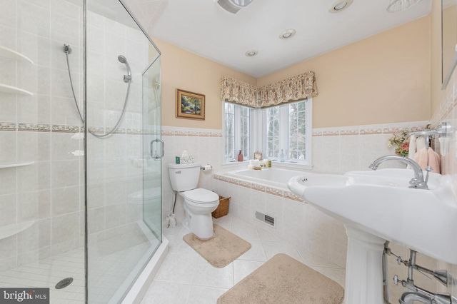 271 BEACON AVE, Vineland, NJ 08360