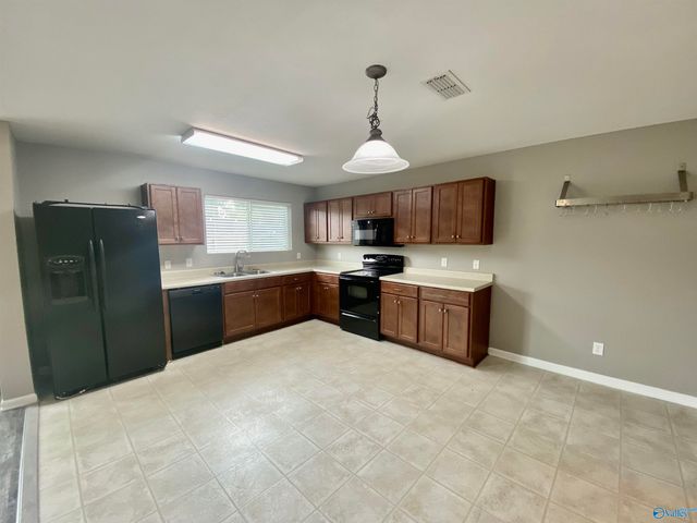 3129 SW Lakeland Drive, Madison, AL 35756