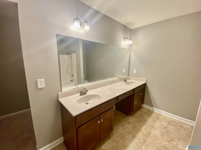 3129 SW Lakeland Drive, Madison, AL 35756