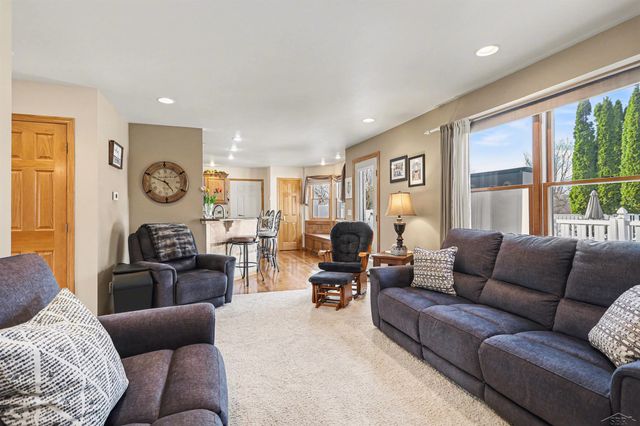8782 Valleyview Court, Saginaw, MI 48609