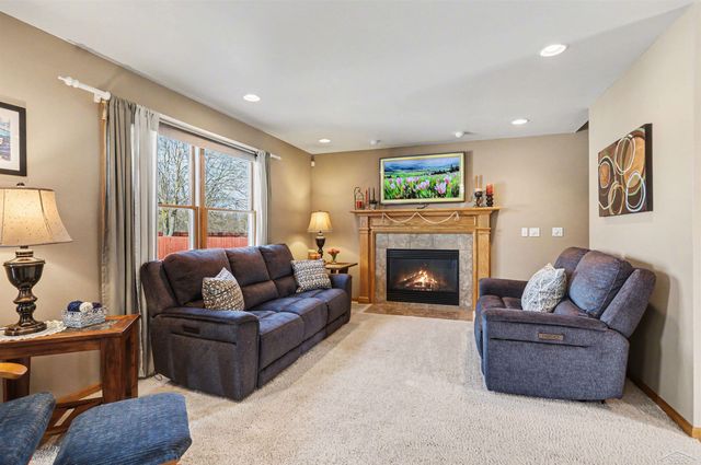 8782 Valleyview Court, Saginaw, MI 48609