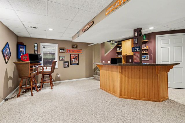 8782 Valleyview Court, Saginaw, MI 48609