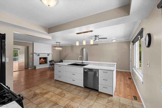 13147 Independence Avenue, Utica, MI 48315