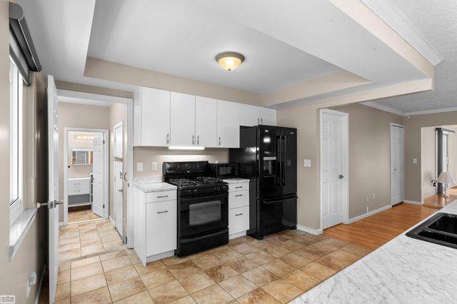 13147 Independence Avenue, Utica, MI 48315