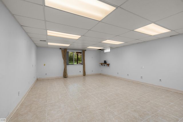 13147 Independence Avenue, Utica, MI 48315