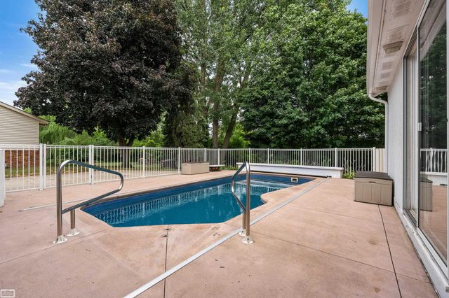 13147 Independence Avenue, Utica, MI 48315