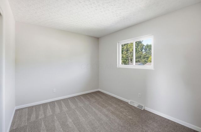 3532 Noe Bixby Road, Columbus, OH 43232