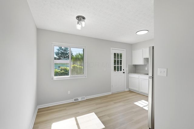 3532 Noe Bixby Road, Columbus, OH 43232