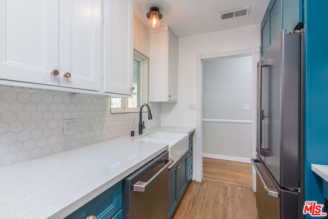16604 Gilmore Street, Lake Balboa, CA 91406