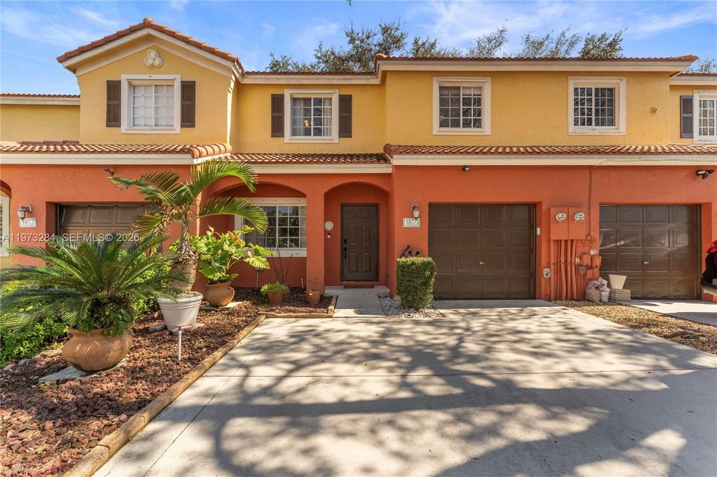 1855 SW 103rd Ave, Miramar, FL 33025