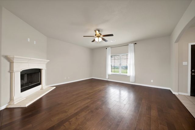 115 Springwood Ranch Loop, Springtown, TX 76082