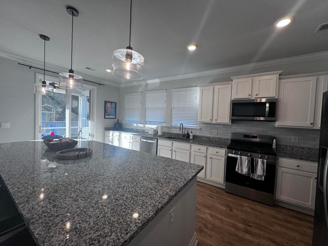 126 Brant Drive, Summerville, SC 29483