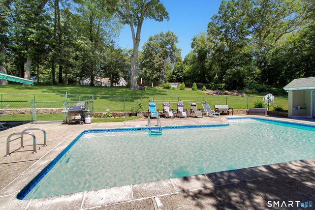 21 Twin Circle Drive, Trumbull, CT 06611
