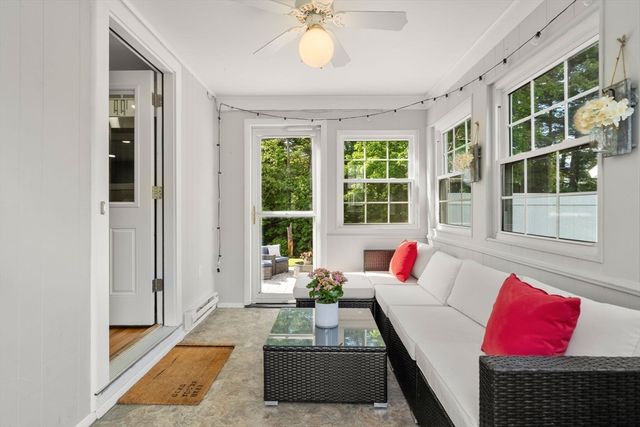 15 Marie St, Tewksbury, MA 01876