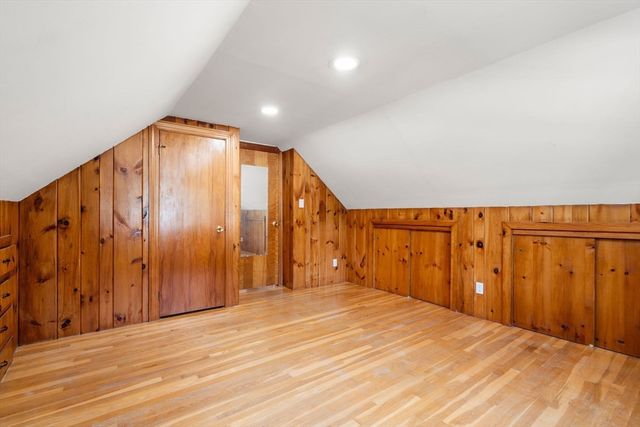 15 Marie St, Tewksbury, MA 01876