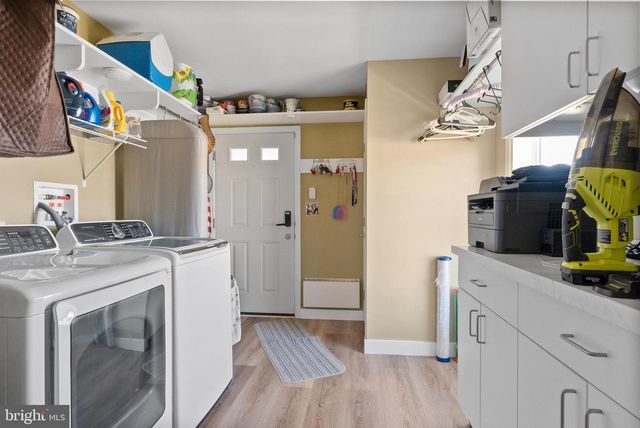 2088 BURLINGTON CIRCLE, Williamstown, NJ 08094