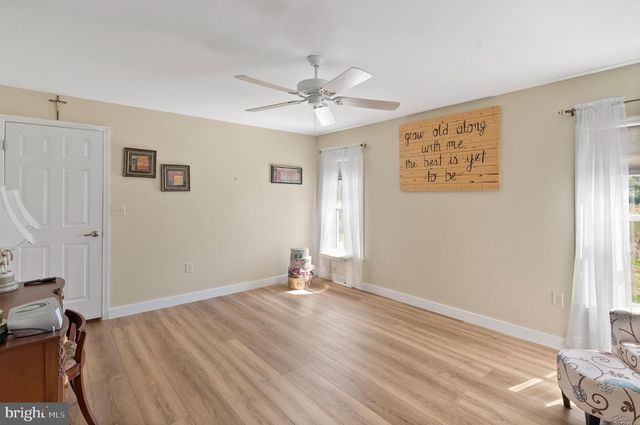 2088 BURLINGTON CIRCLE, Williamstown, NJ 08094