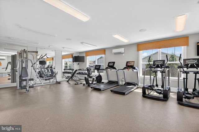 2088 BURLINGTON CIRCLE, Williamstown, NJ 08094