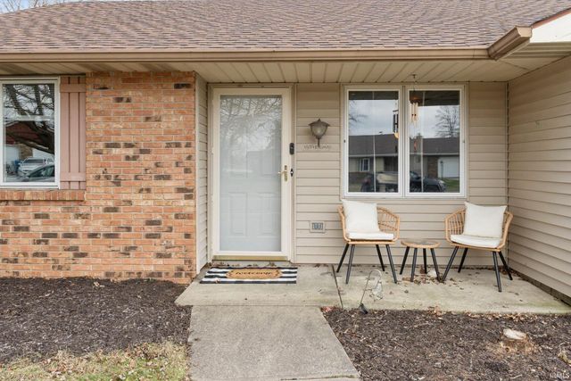 9424 Vista Park Drive, New Haven, IN 46774