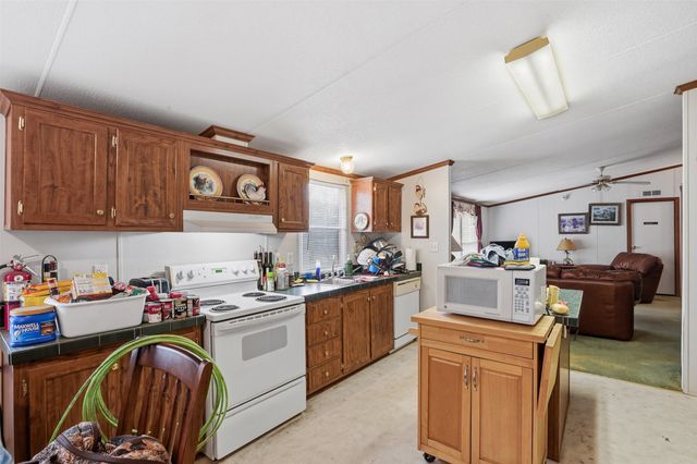 833 County Road 426, Cleburne, TX 76031