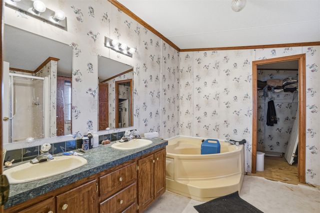 833 County Road 426, Cleburne, TX 76031