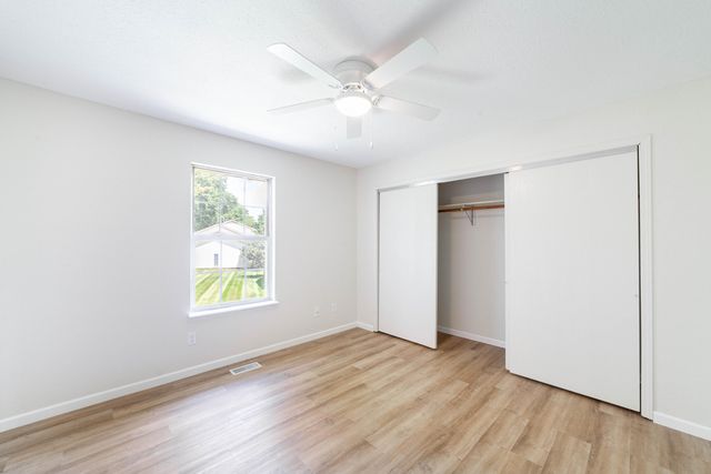 1601 TELLURIDE LN, Columbia, MO 65201