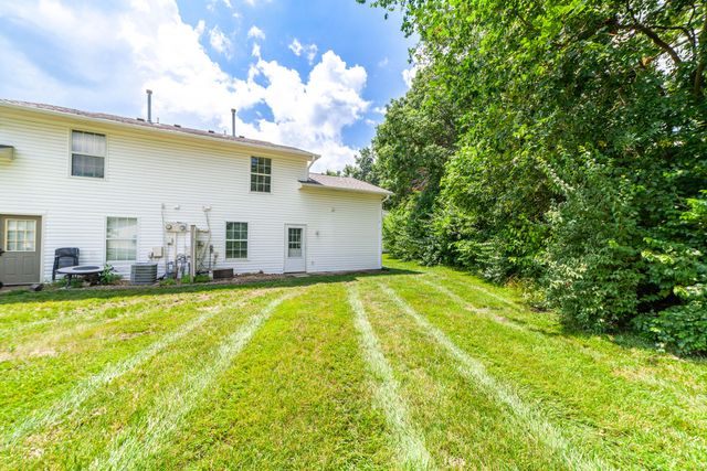 1601 TELLURIDE LN, Columbia, MO 65201