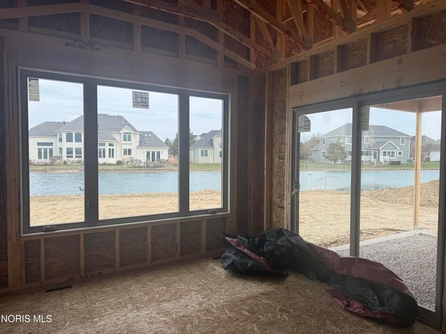 9240 Summer Song Lane, Sylvania, OH 43560