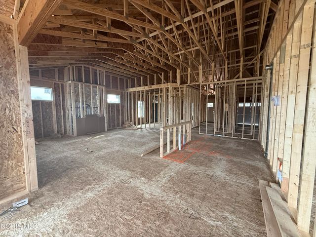 9240 Summer Song Lane, Sylvania, OH 43560