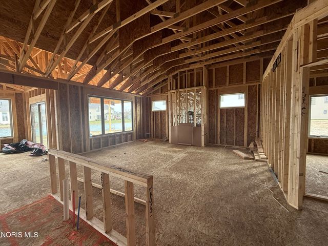 9240 Summer Song Lane, Sylvania, OH 43560